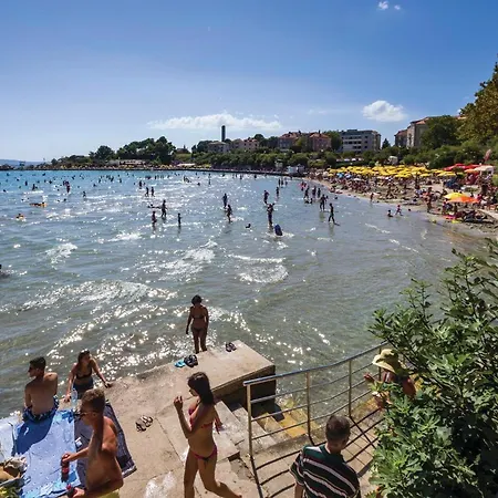 דירה Two-bedroom With Sea View In *