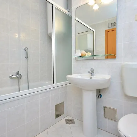 Two-bedroom With Sea View In