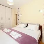 Apartment Two-Bedroom Apartment With Sea View In Split Split
