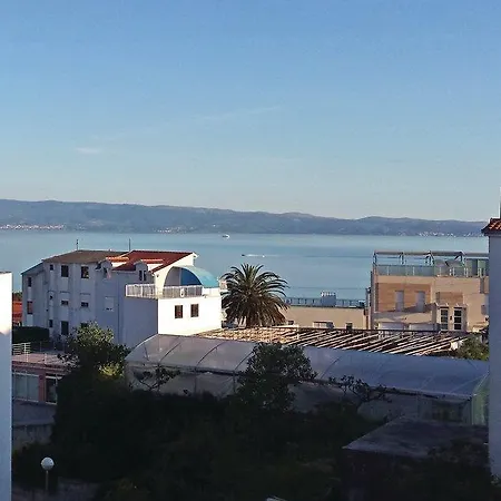 Apartment Two-Bedroom Apartment With Sea View In Split Split